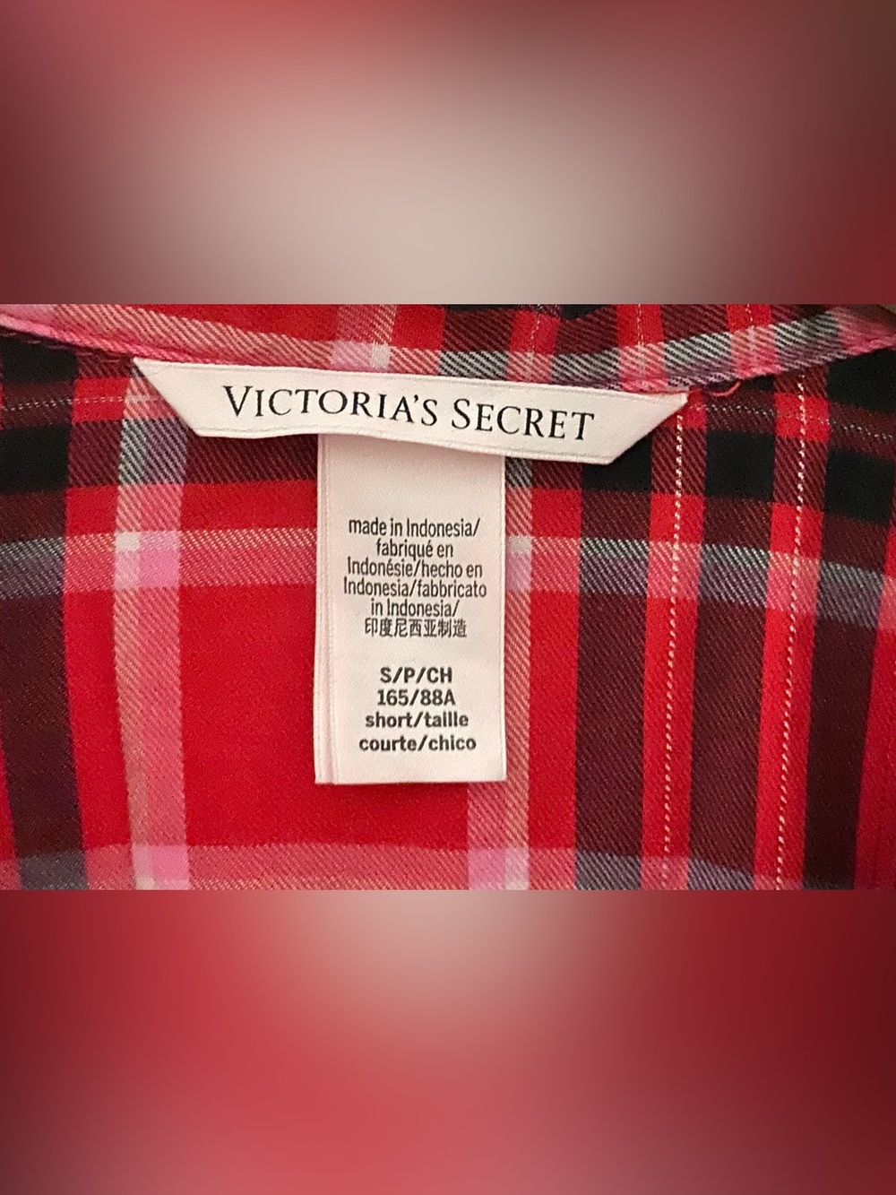 Victoria’s Secret Women’s Pajama Set 2 Piece Red&Black Plaid Gold Thread - Picture 2 of 16